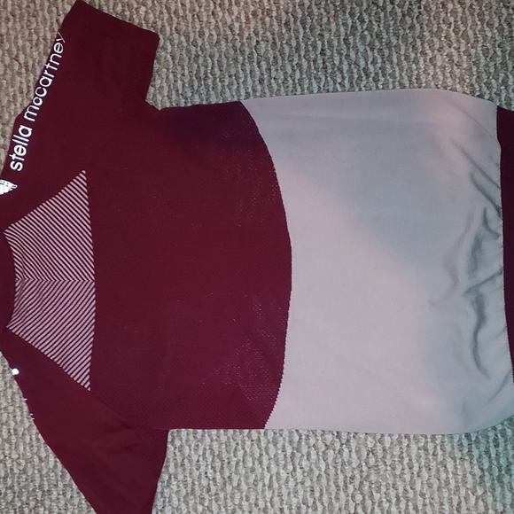 STELLA MCCARTNEY KNIT ADIDAS SHORT SLEEVE BURGUNDY SWEATER - Picture 5 of 8